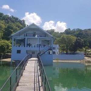 Vista Castillo Hotel Golfito Exterior photo